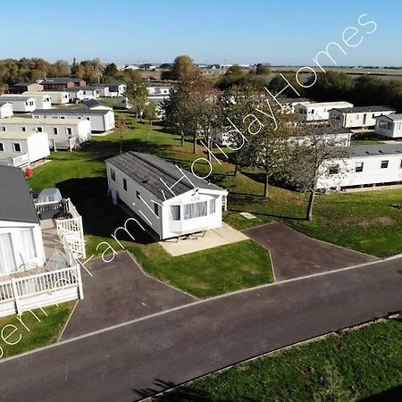 Jenner Family Holiday Homes At Tattershall Lakes Dogdyke Exterior foto