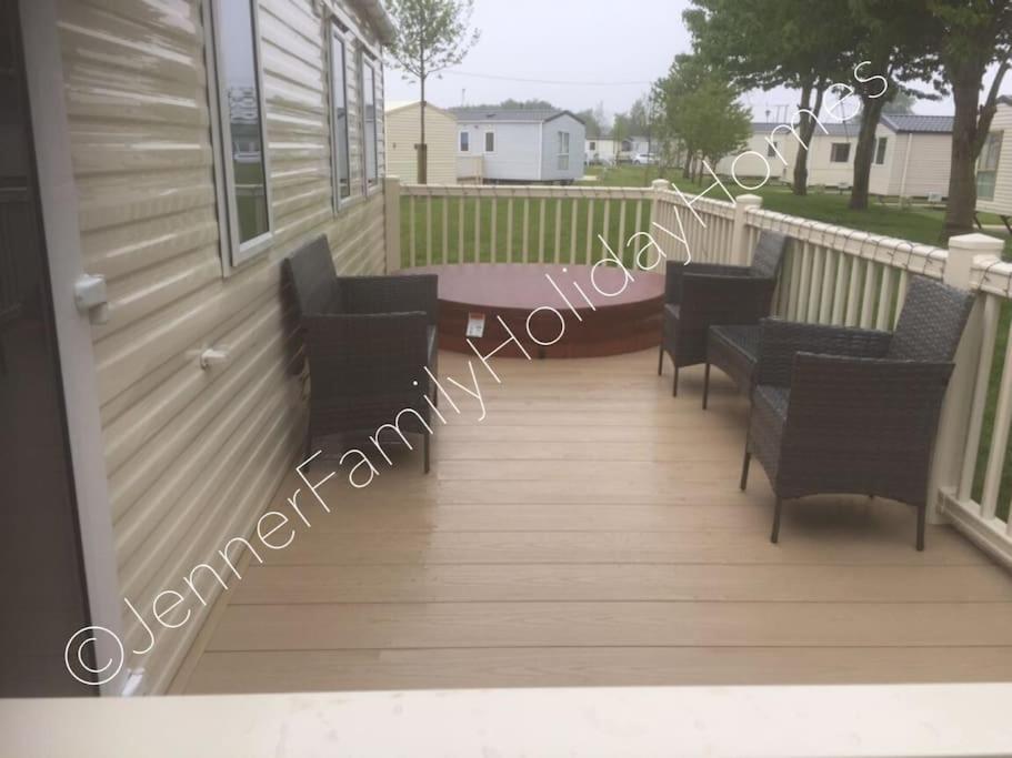 Jenner Family Holiday Homes At Tattershall Lakes Dogdyke Exterior foto